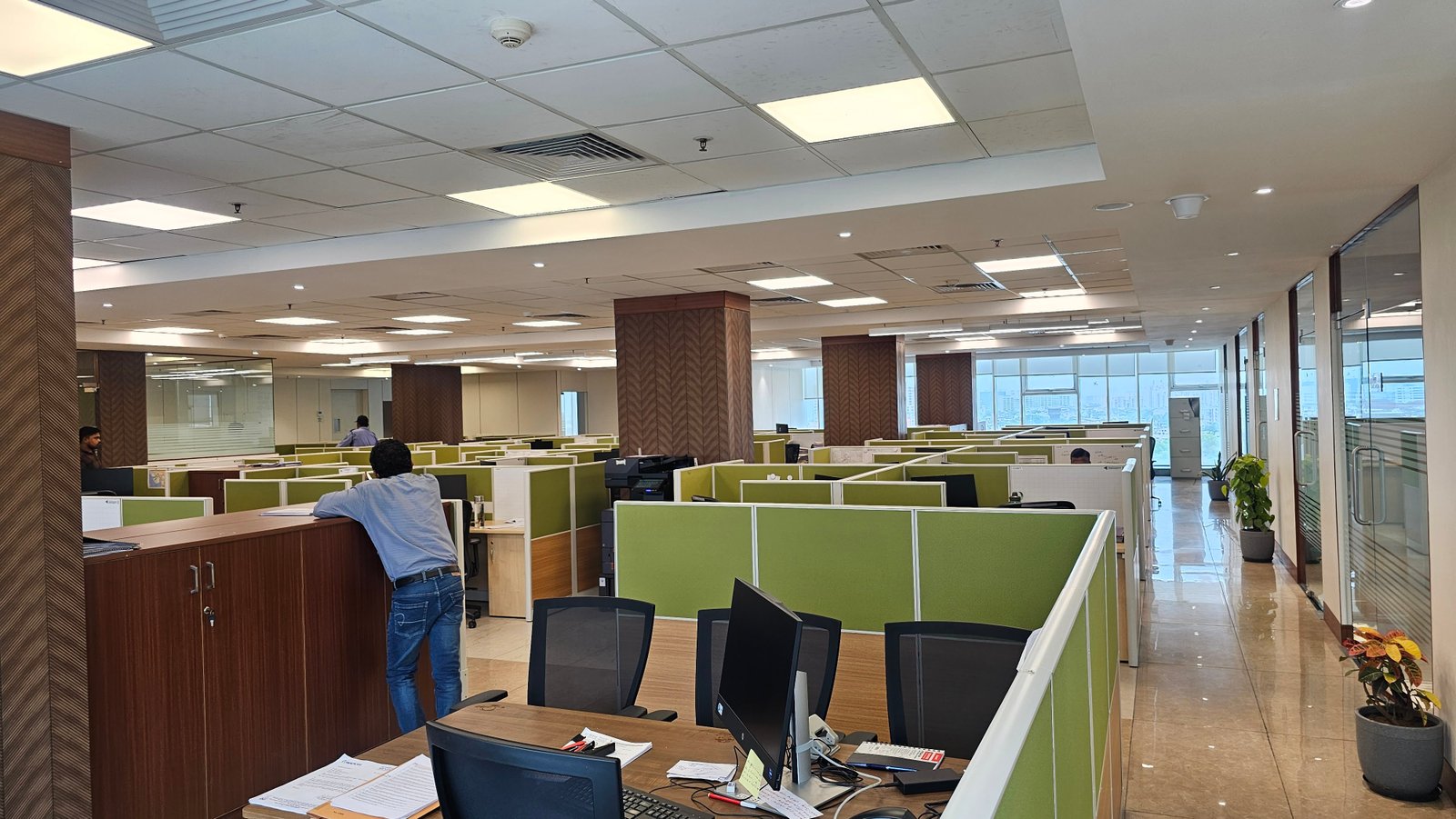 Renovation of 8 Floors, IRCON Tower, Gurugram
